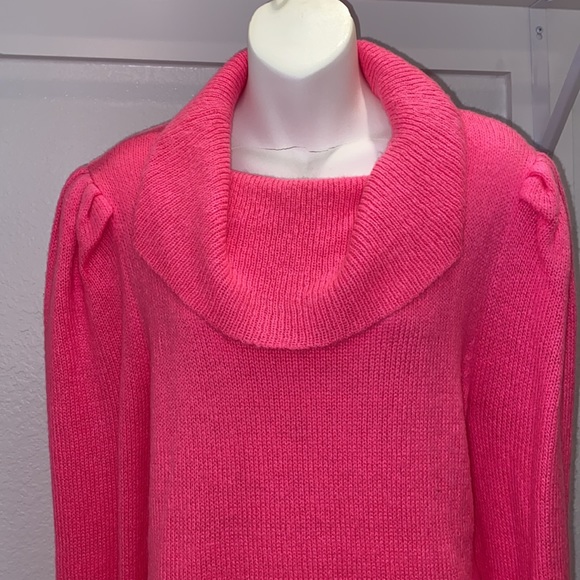 Lilly Pulitzer sweater - Picture 2 of 4